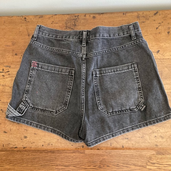 BDG Highwaisted Carpenter short - Picture 2 of 4